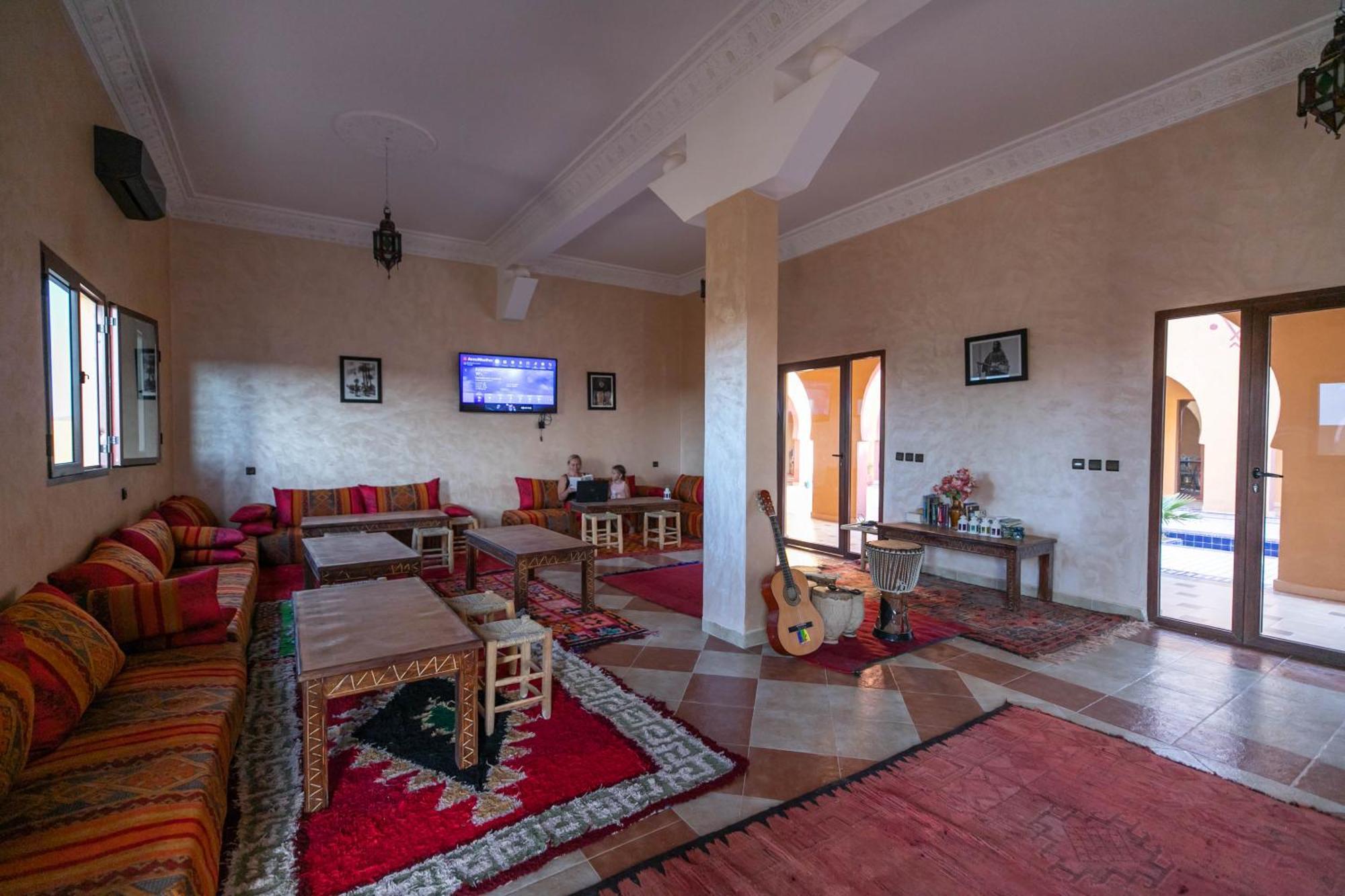 Berber Palace Merzouga Buitenkant foto