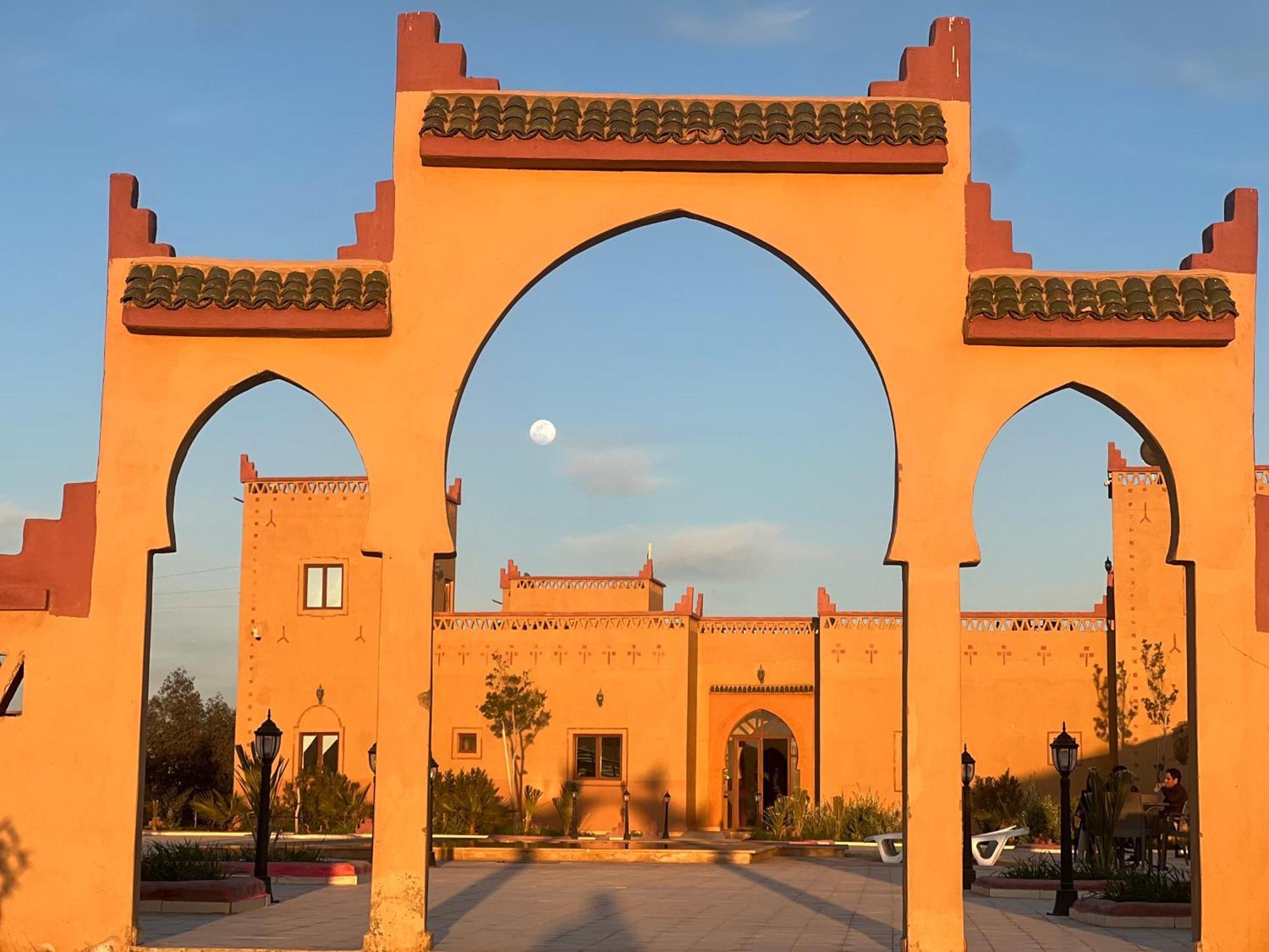 Berber Palace Merzouga Buitenkant foto